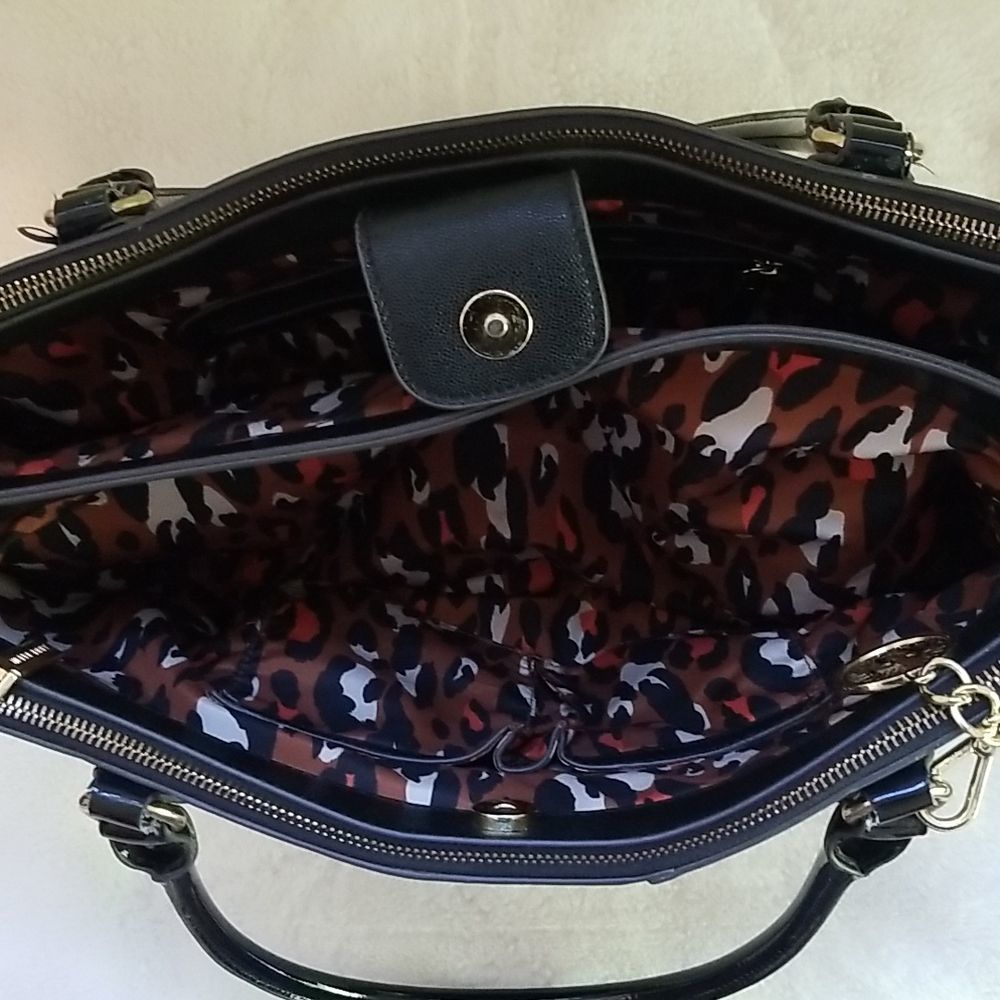 Anne Klein - Picture 5 of 8